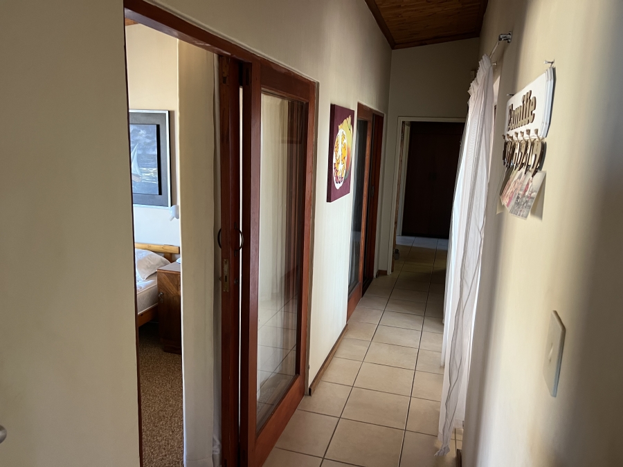 5 Bedroom Property for Sale in Ferreira Town Eastern Cape